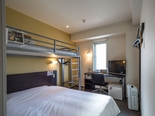 Super Room for 2 to 3 people (including a child)